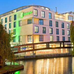 Holiday Inn London Camden Lock, an IHG Hotel